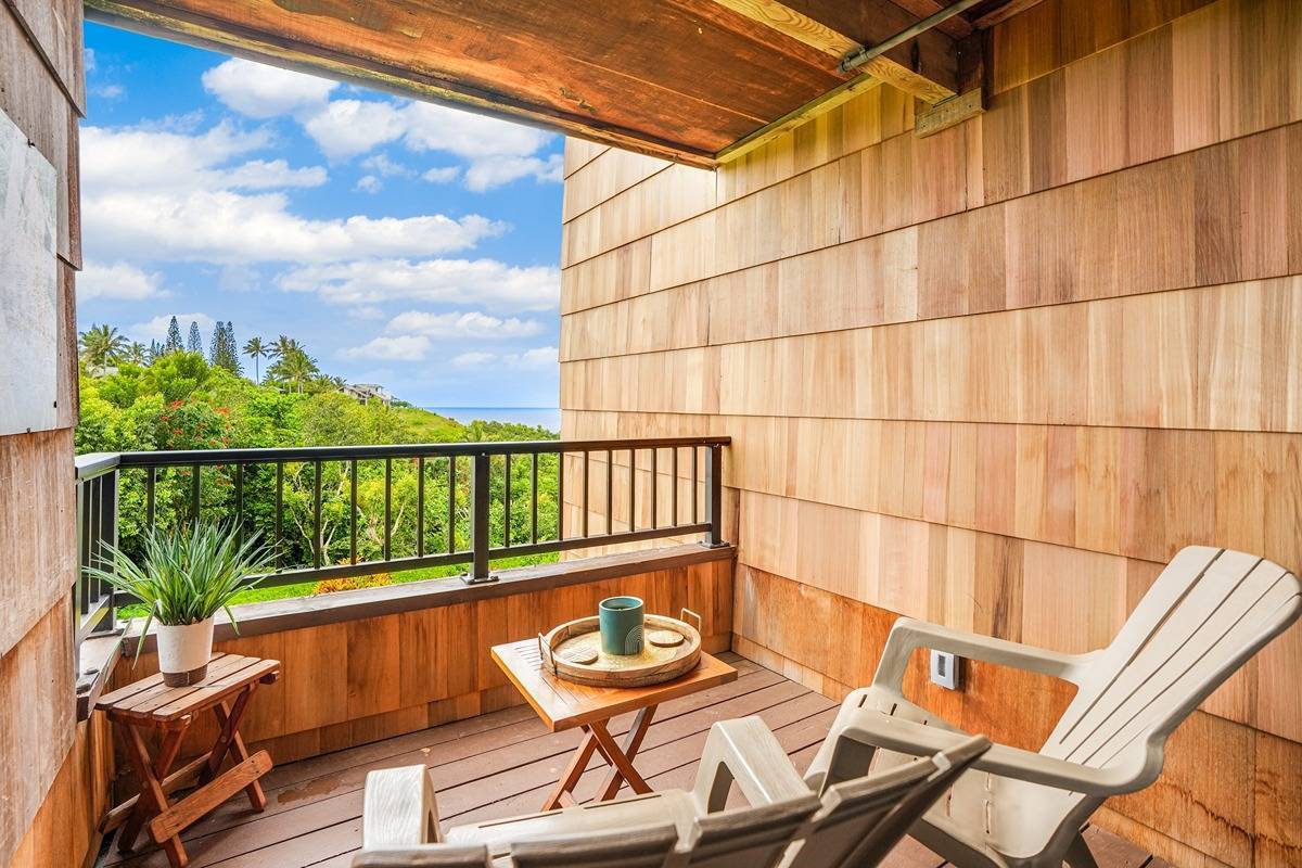 Photo of Listing #705892