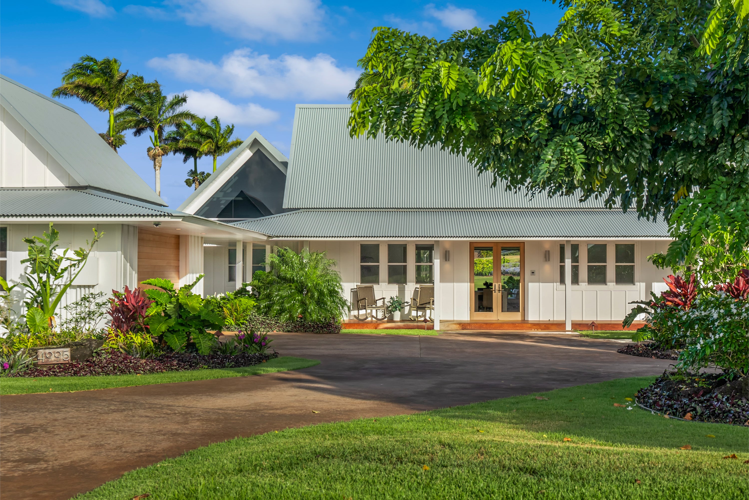 Photo of Listing #714611