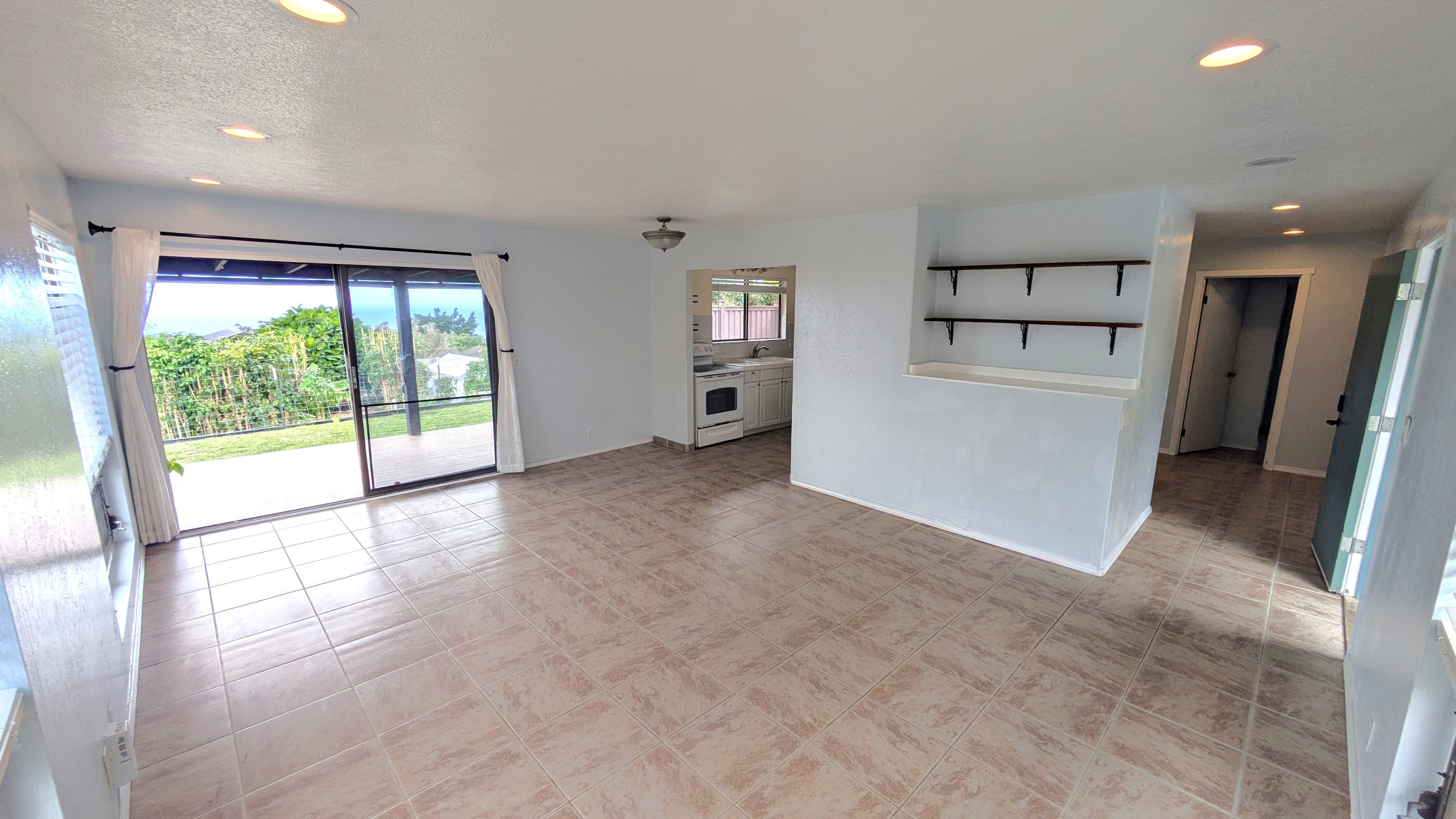 Photo of Listing #716551