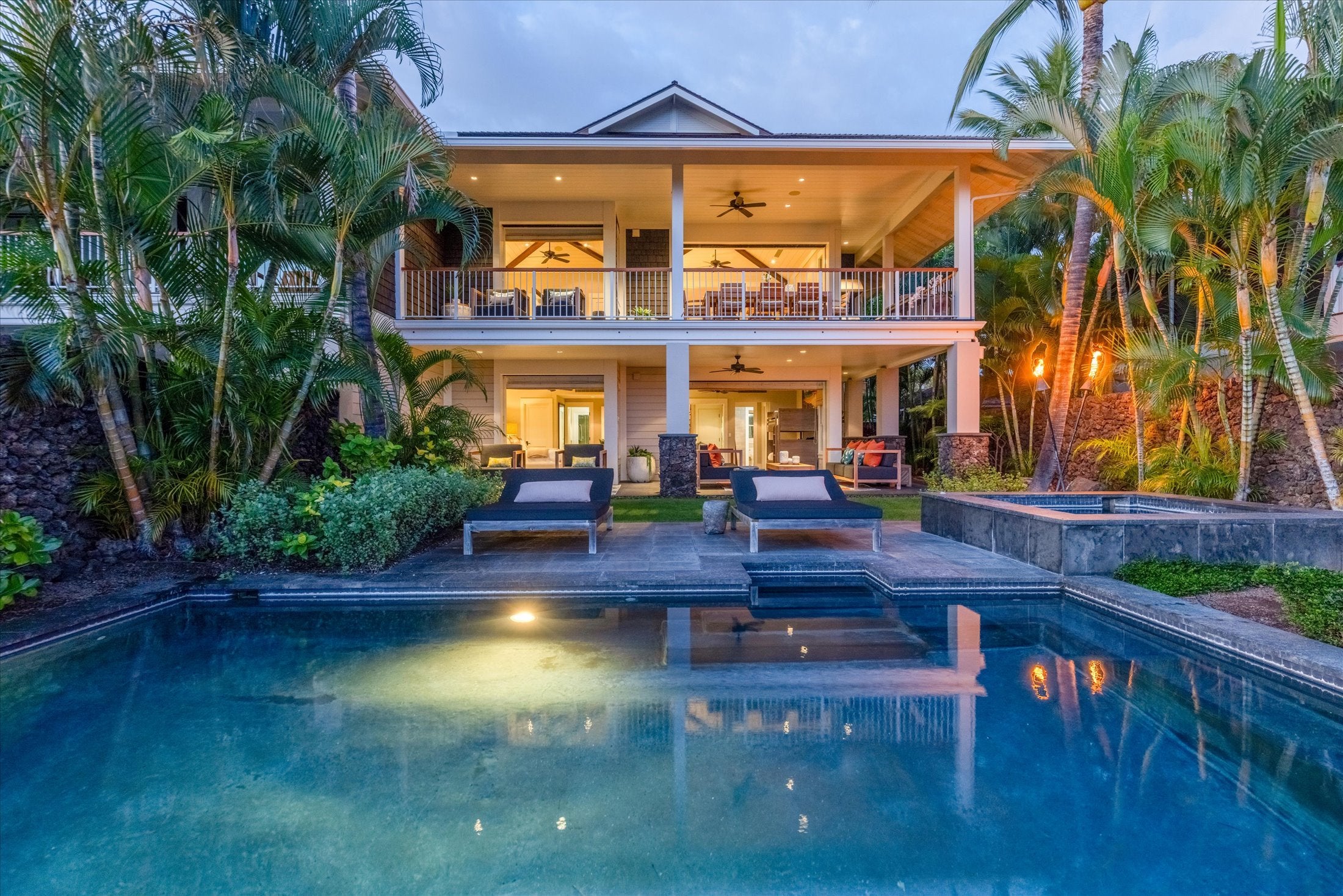 Photo of Listing #720814