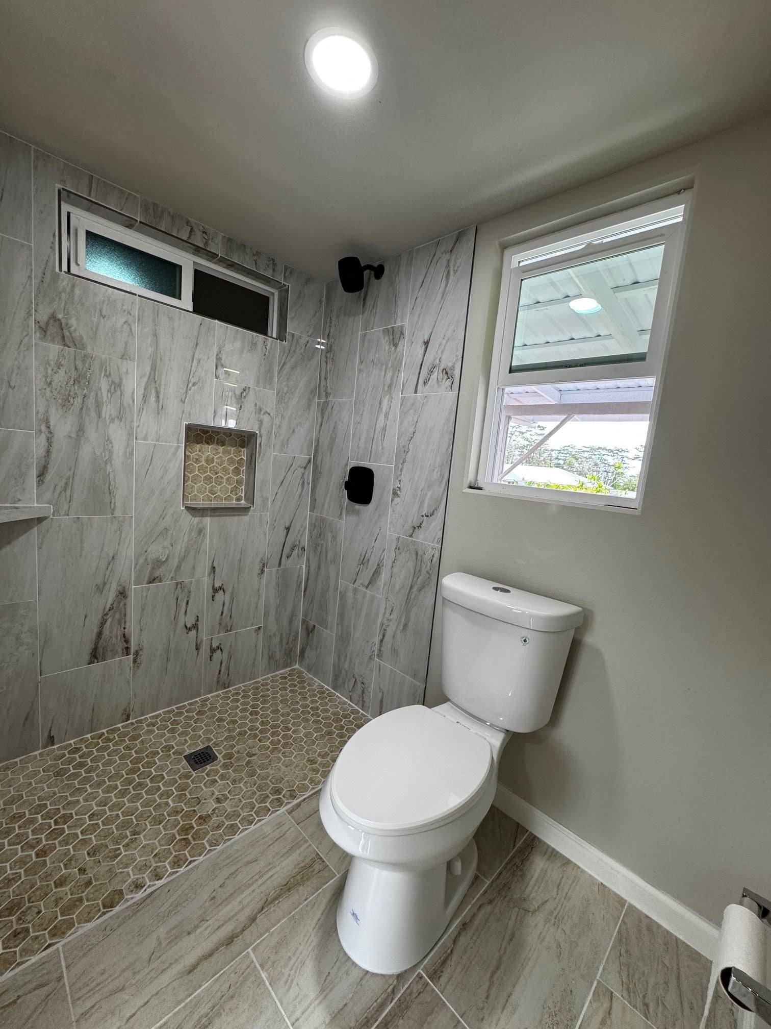 Photo of Listing #721445