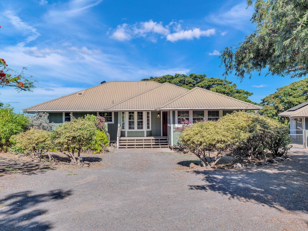 Photo of Listing #722083