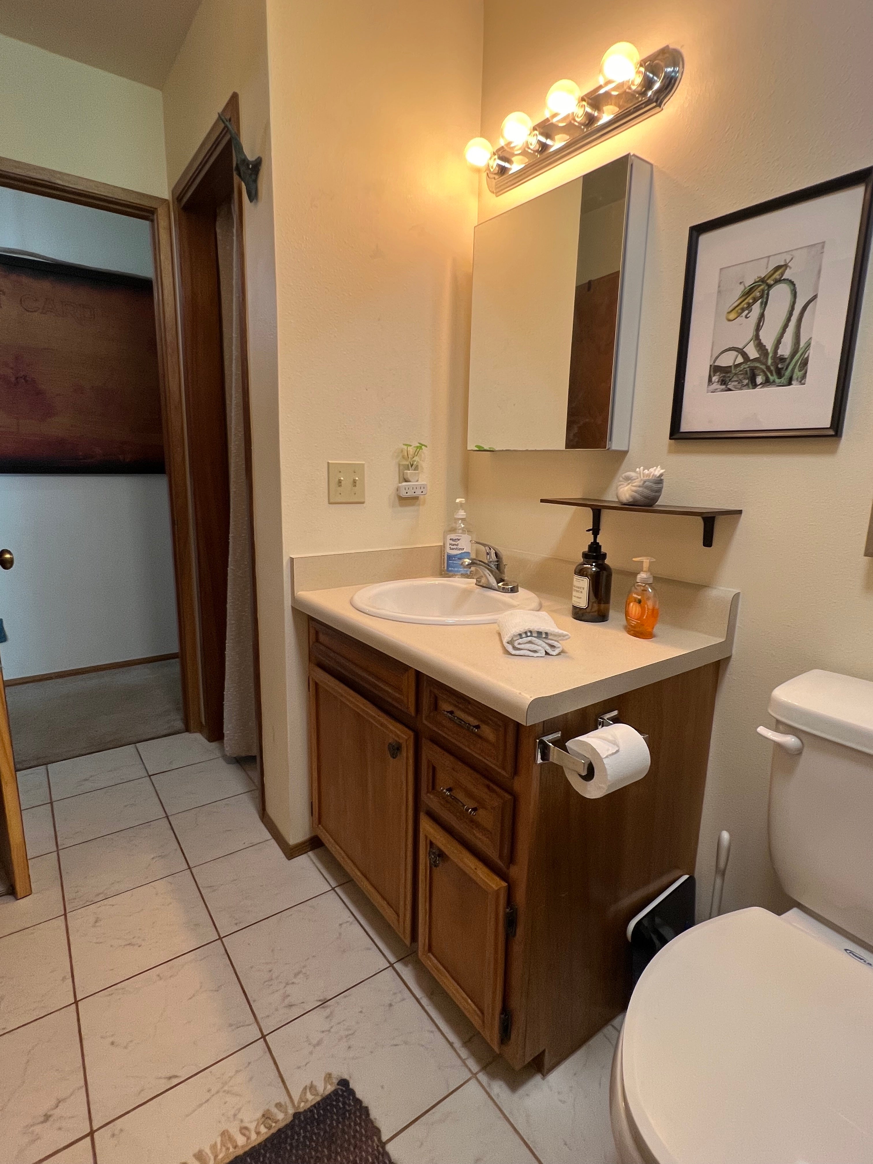 Photo of Listing #722542