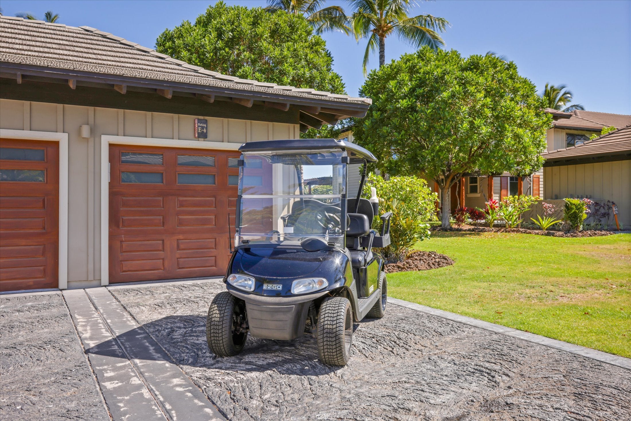 Photo of Listing #722553