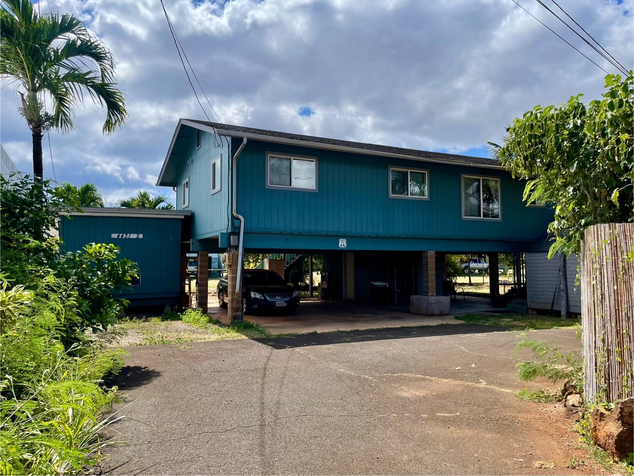 Photo of Listing #722975