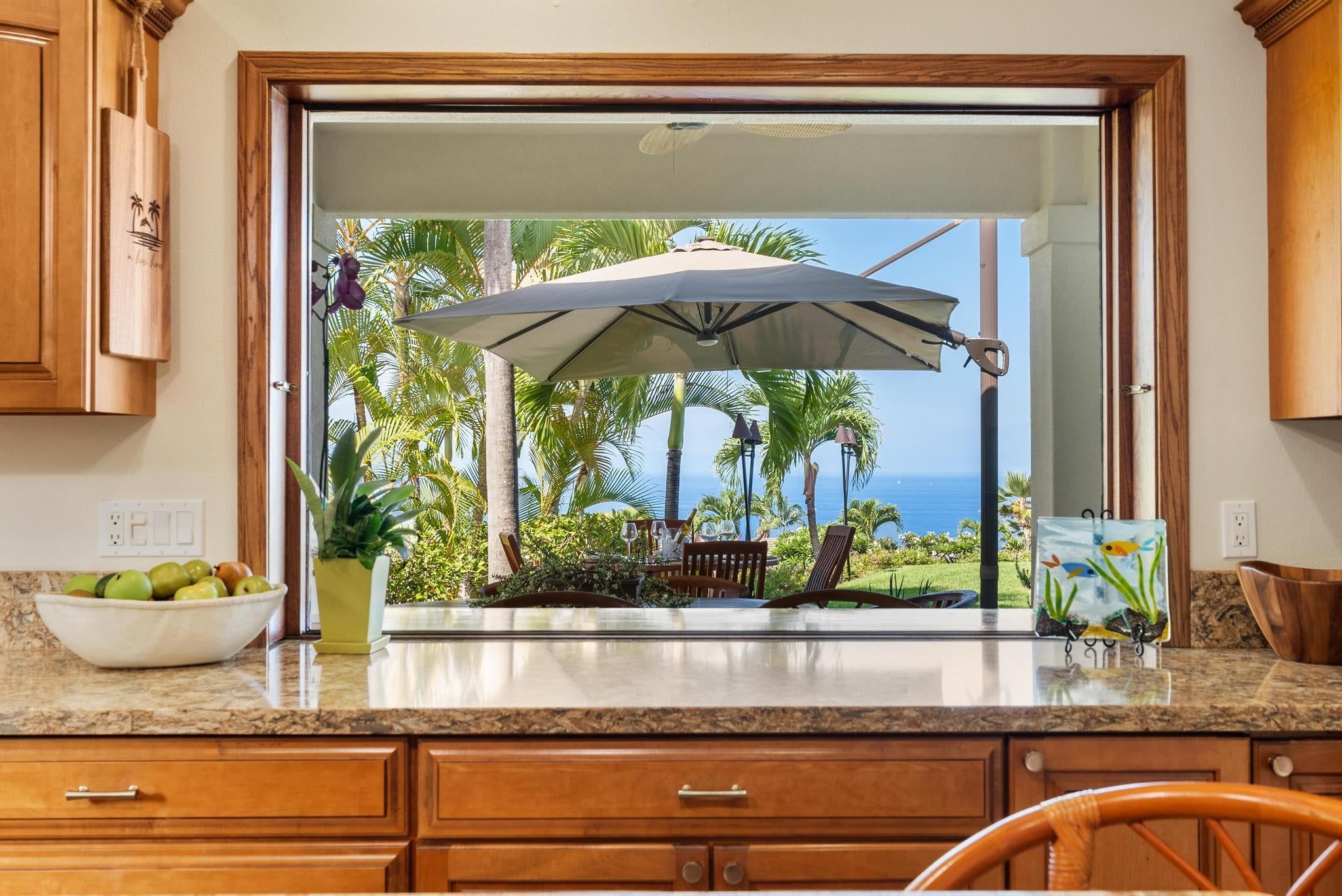 Photo of Listing #723009