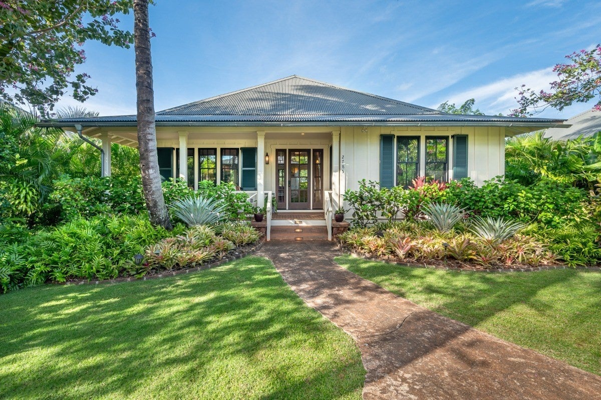 Photo of Listing #723825