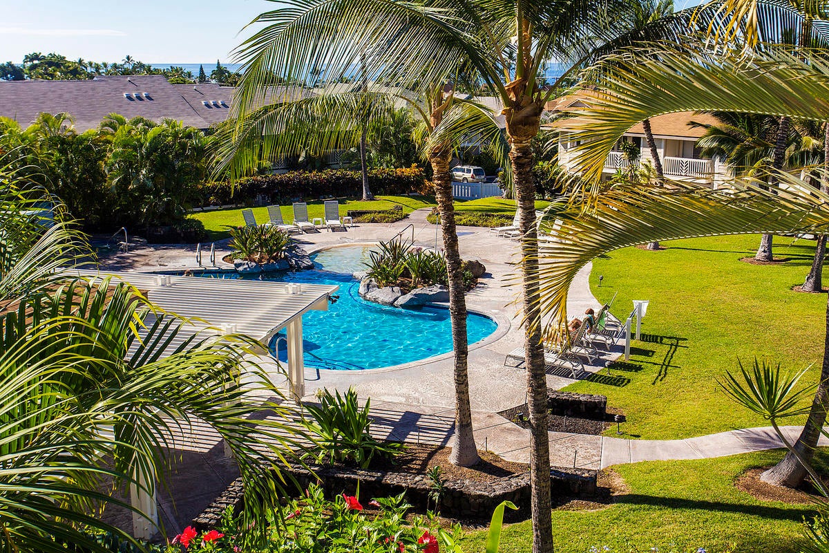 Photo of Listing #723896