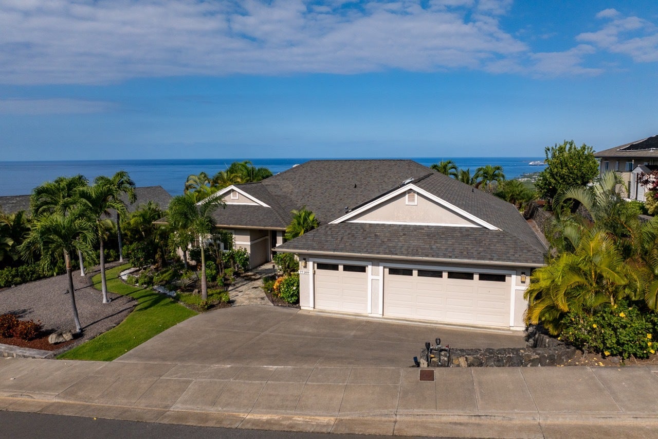 Photo of Listing #724333