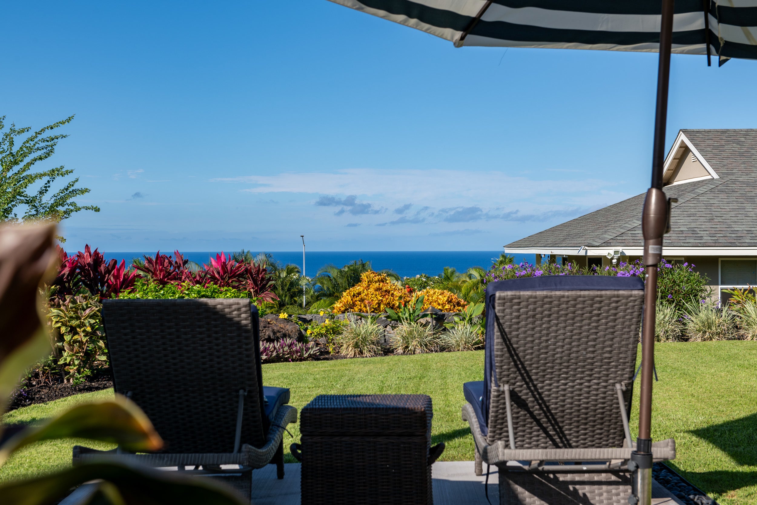 Photo of Listing #725650