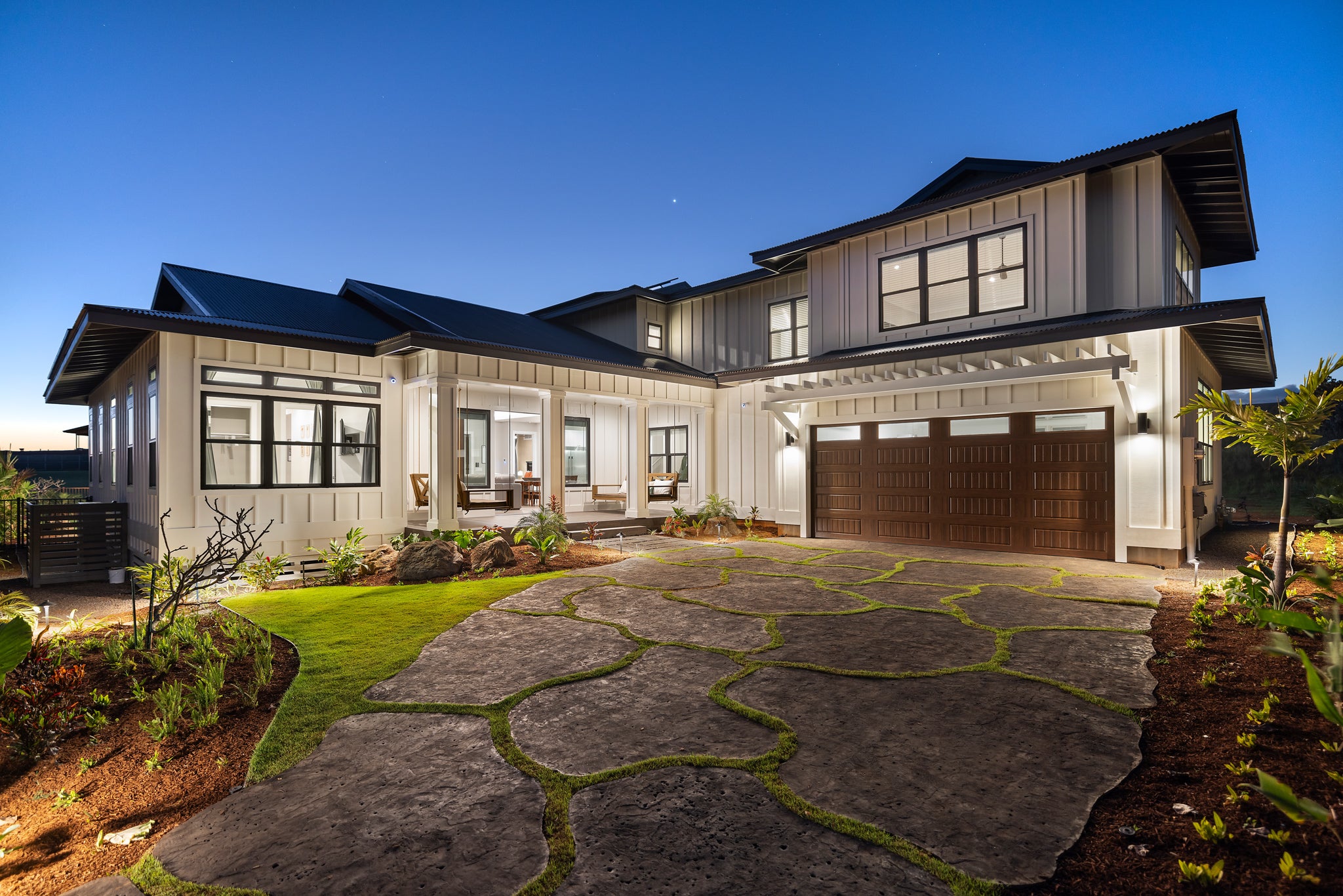 Photo of Listing #725997