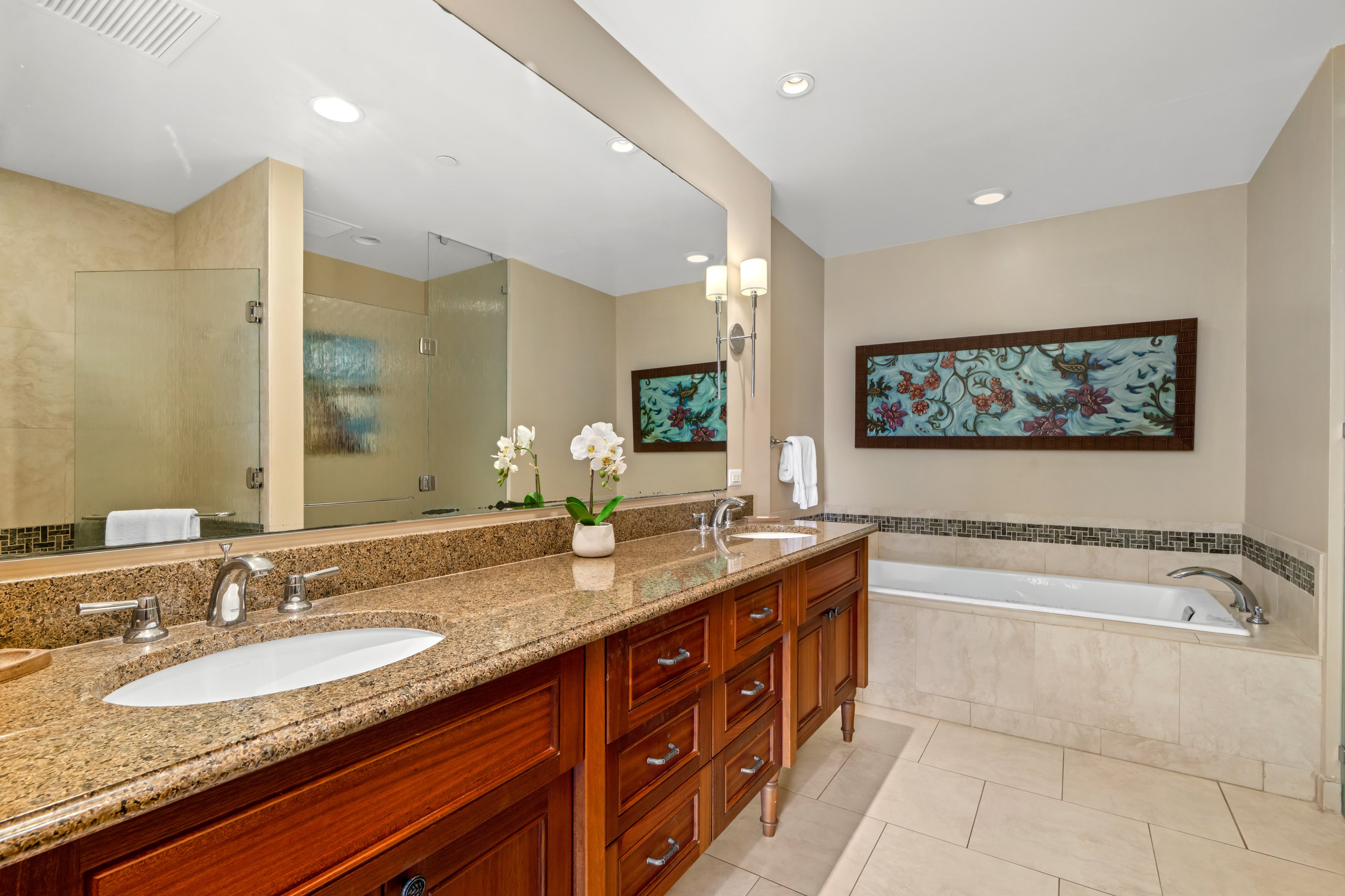 Photo of Listing #726085