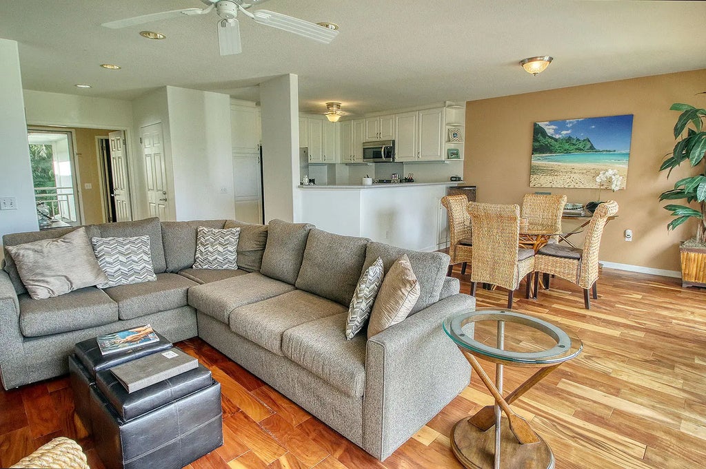 5250 Ka Haku Rd 523, Princeville