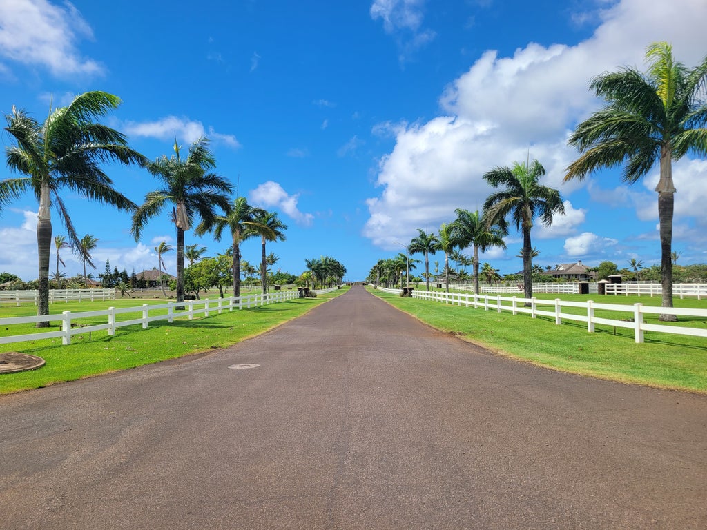 Poipu Aina Pl, Koloa