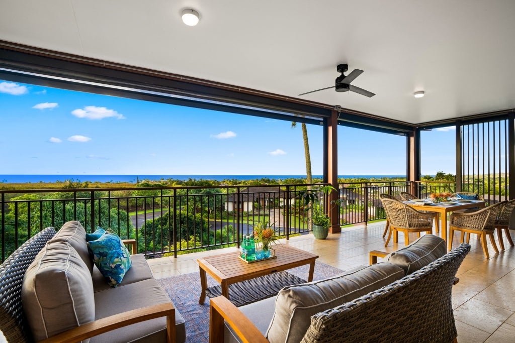 2823 Ala Pualeikukui St 4, Koloa