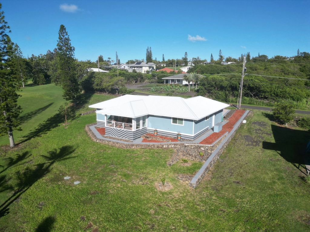 94-1770 Kaulua St, Naalehu