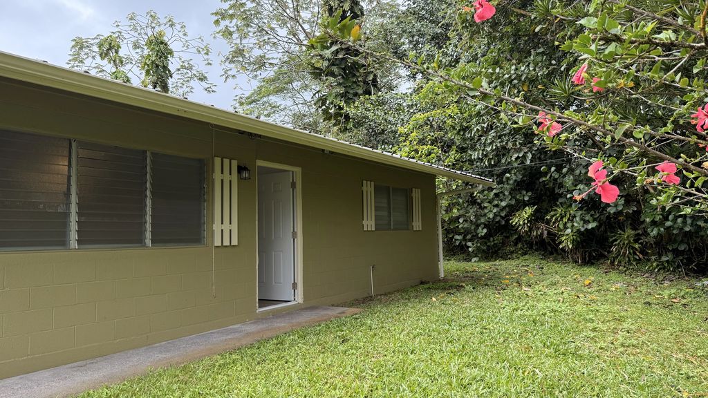 14-3580 Holiday Rd, Pahoa
