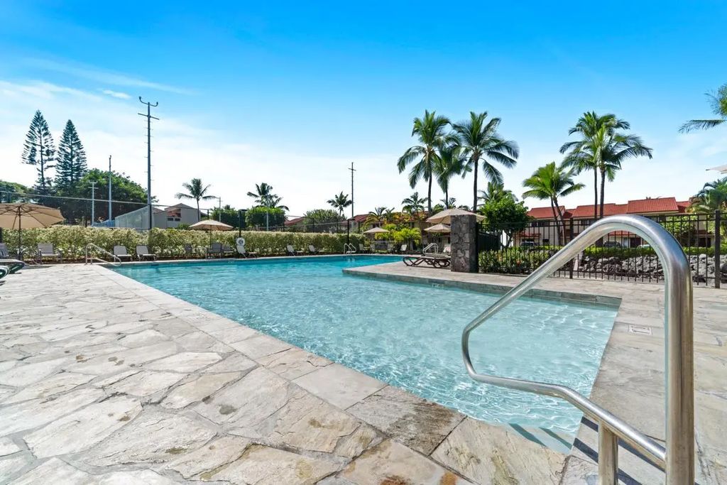 78-6800 Alii Dr 20, Kailua-Kona