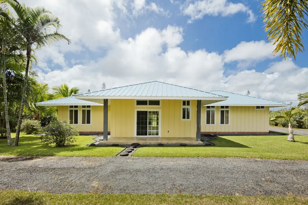 15-1612 3rd Ave, Keaau