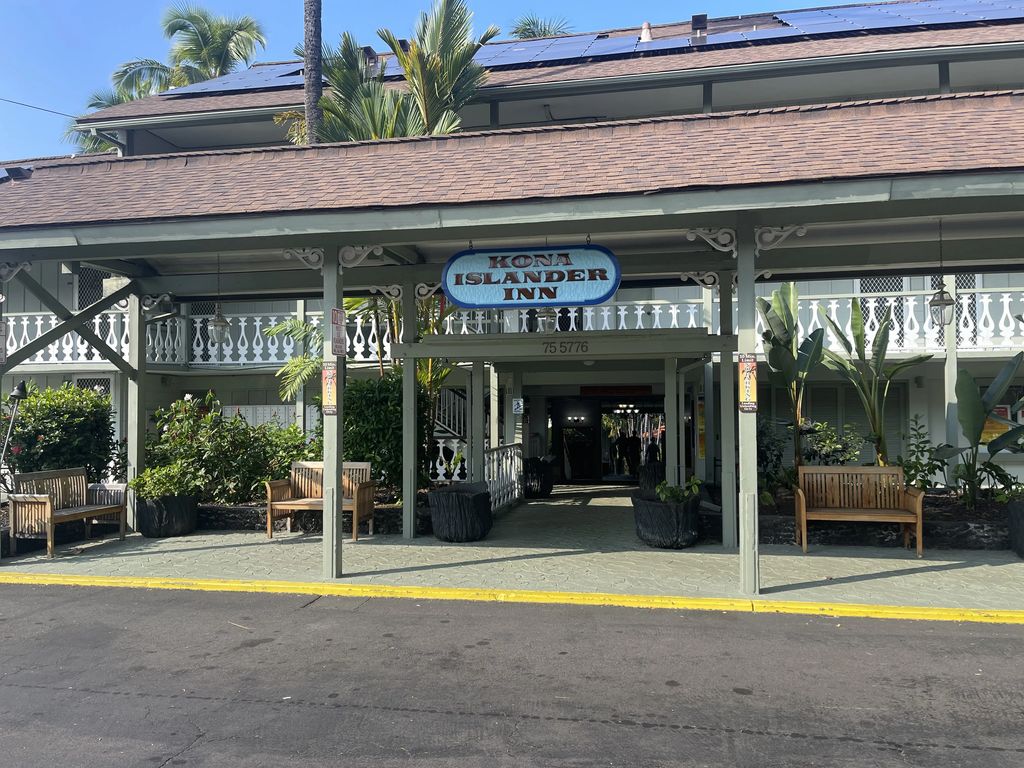 75-5776 Kuakini Hwy 138, Kailua-Kona