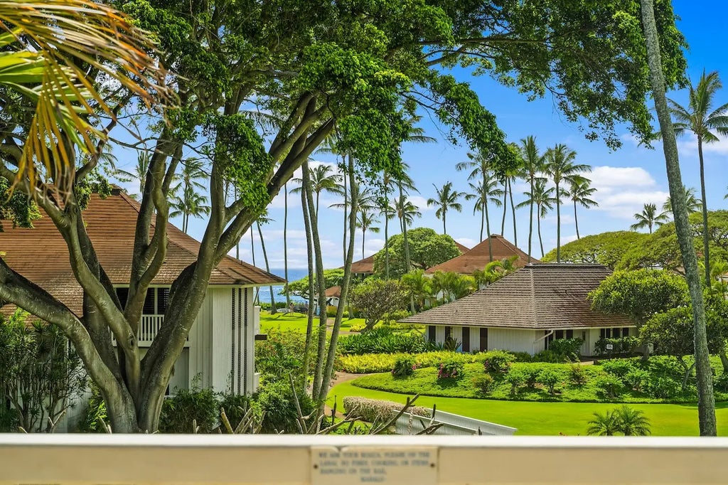 2253 Poipu Rd 67, Koloa