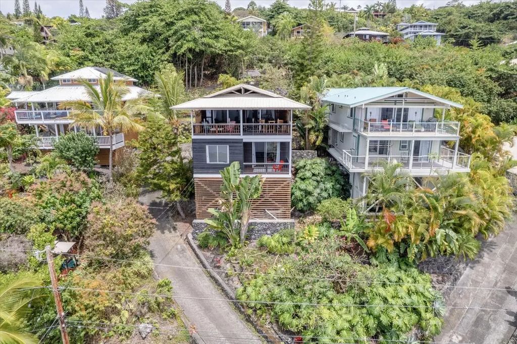 87-3194 Carissa Rd, Captain Cook