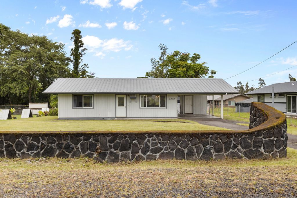 16-2095 Hibiscus Dr, Pahoa