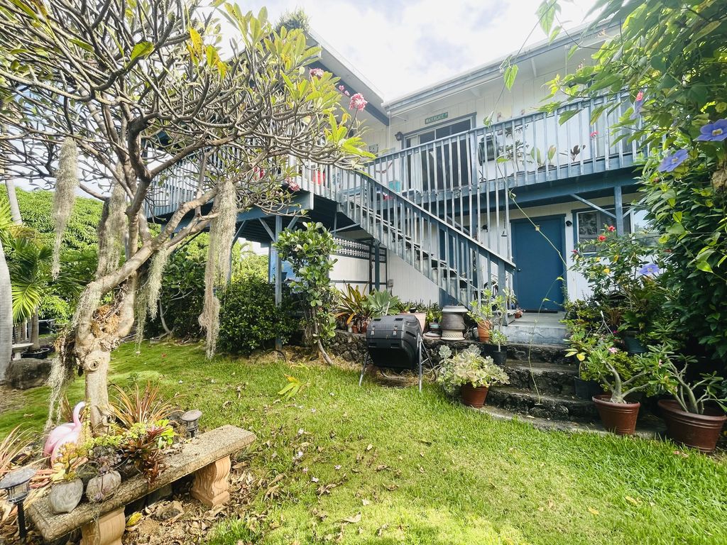 76-197 Kealoha St, Kailua-Kona