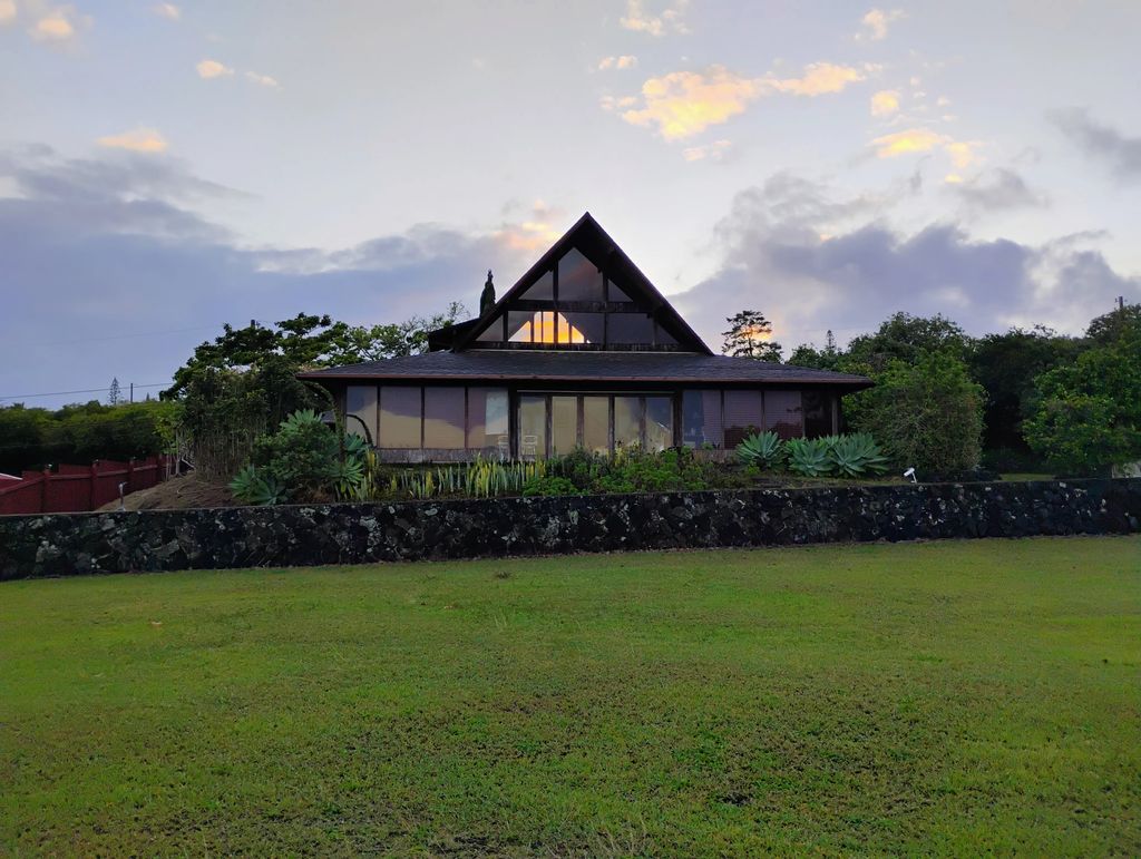 94-1790 Kaulua St, Naalehu