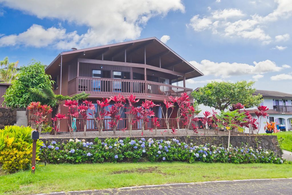 73-4327 Oneone St, Kailua-Kona