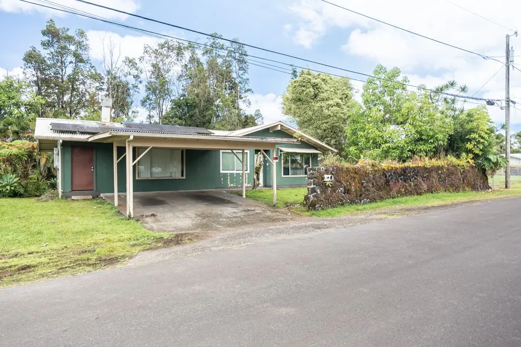 137 Kuakolu Pl, Hilo