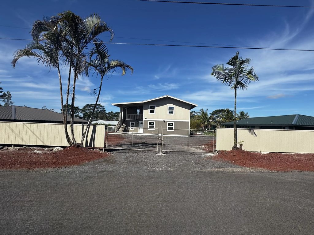 16-2045 Hanale Dr, Pahoa