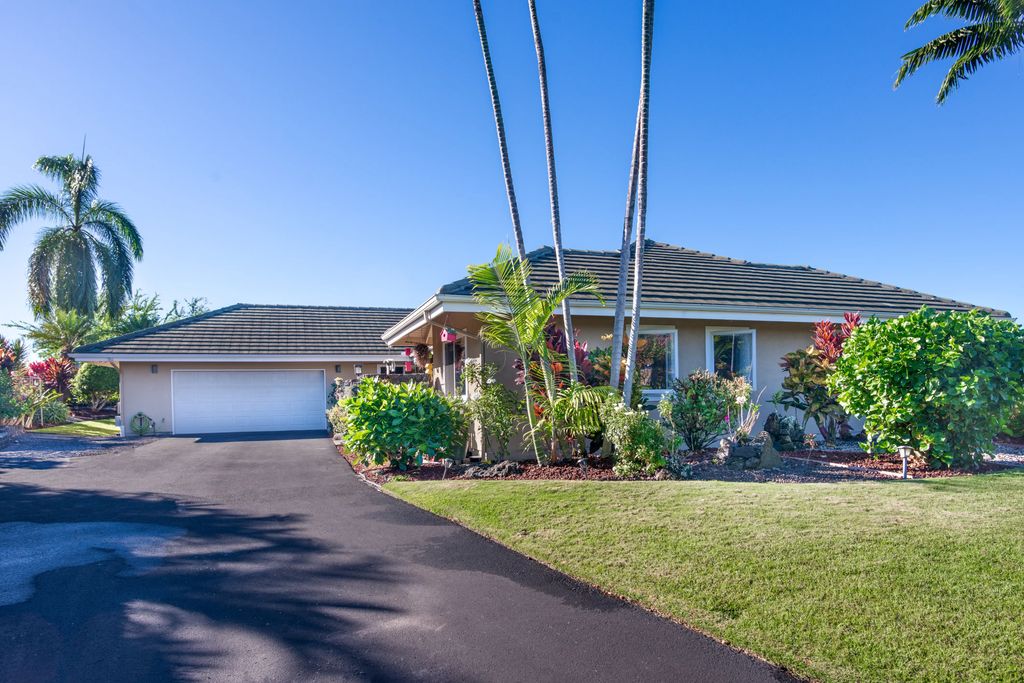 75-5614-r Hienaloli Rd, Kailua-Kona