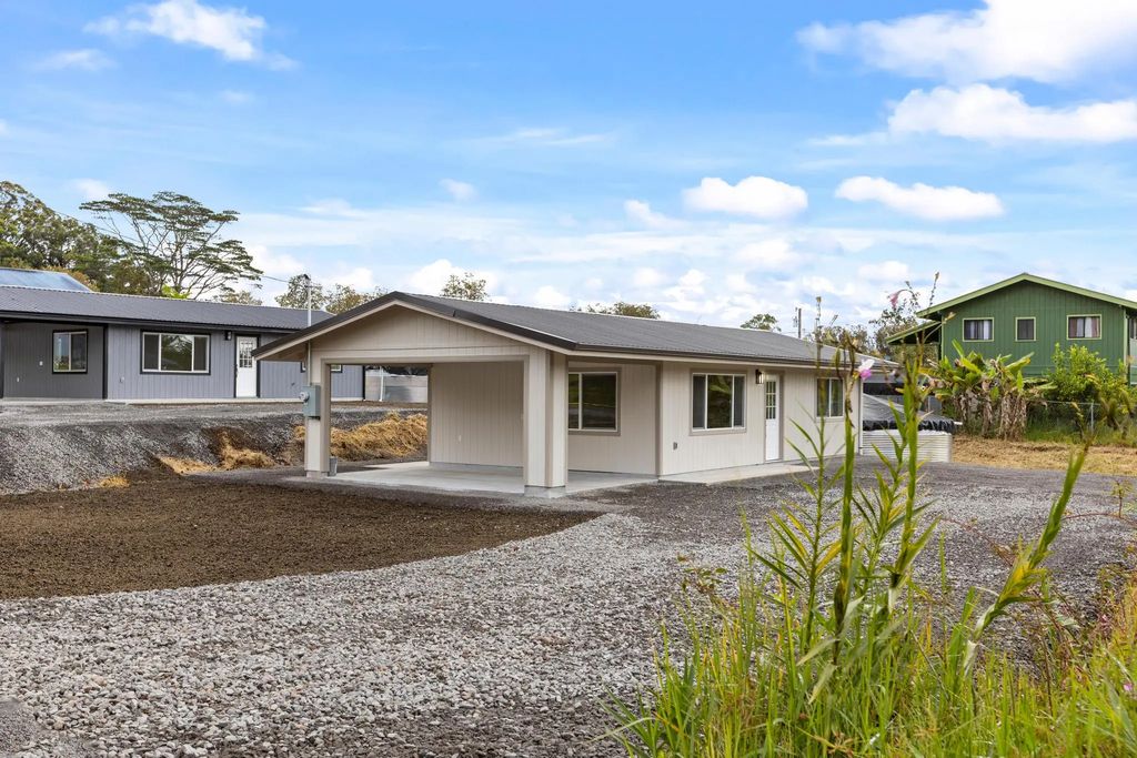 18-4104 Holana St, Volcano
