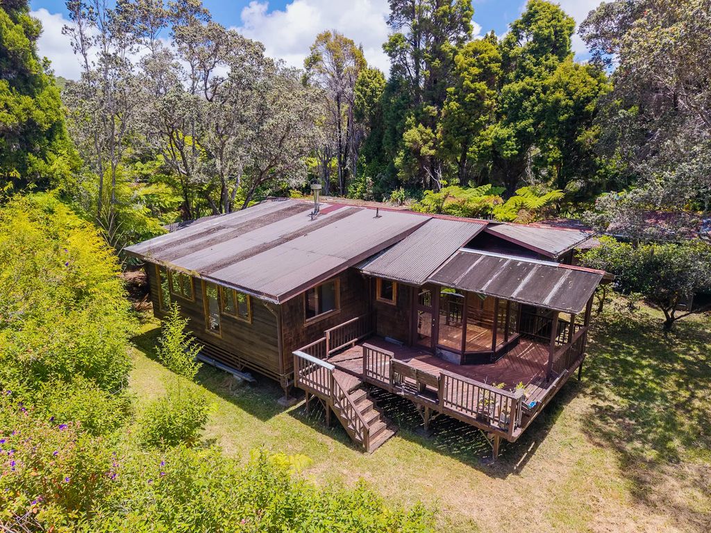 19-4025 Kalani Honua Rd, Volcano