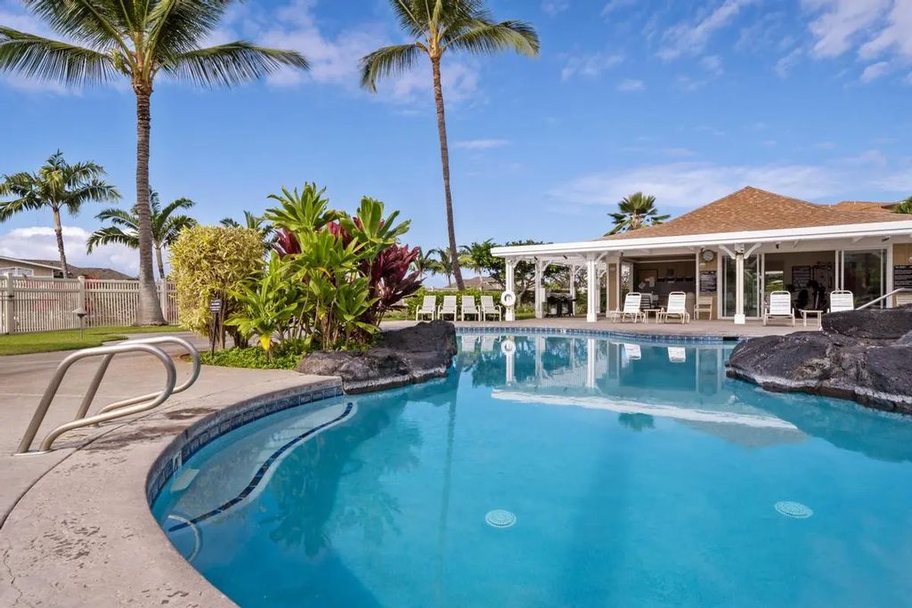75-6060 Kuakini Hwy G2, Kailua-Kona