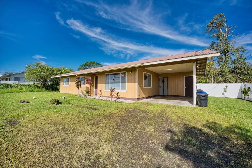 18-7887 Kini Rd, Mountain View