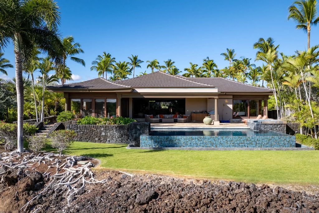 68-131 E Pukaua Pl, Kamuela