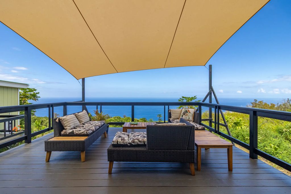 87-2793 Hawaii Belt Rd, Captain Cook