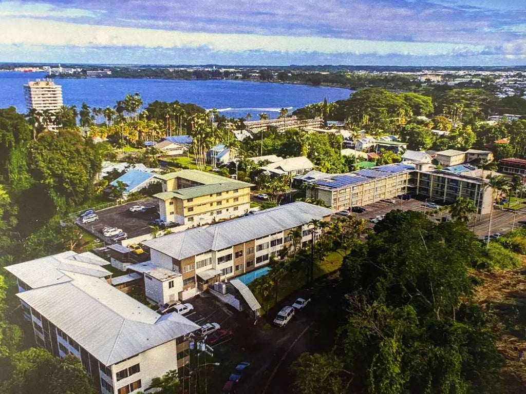 360 Kauila St 101, Hilo