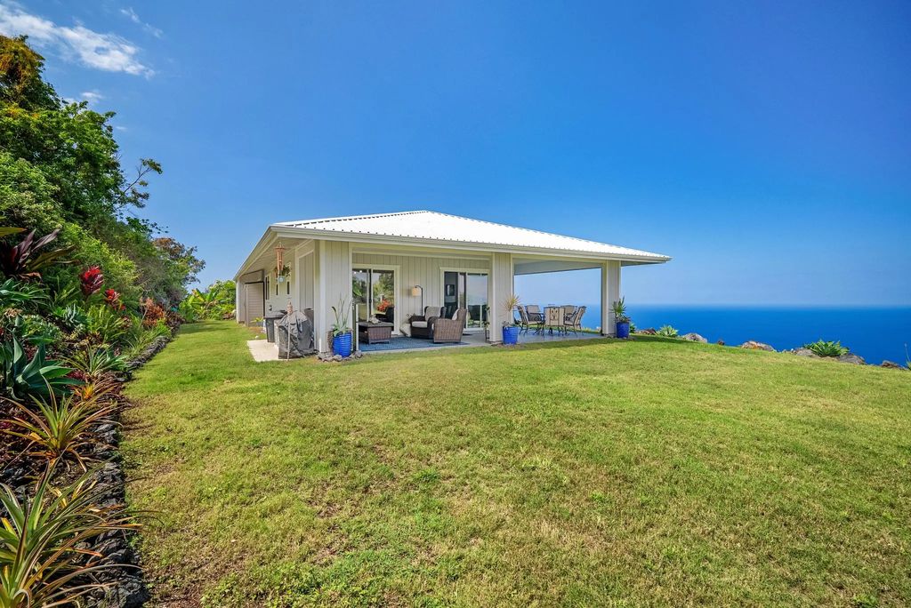 87-5507 Waikakuu Place, Captain Cook