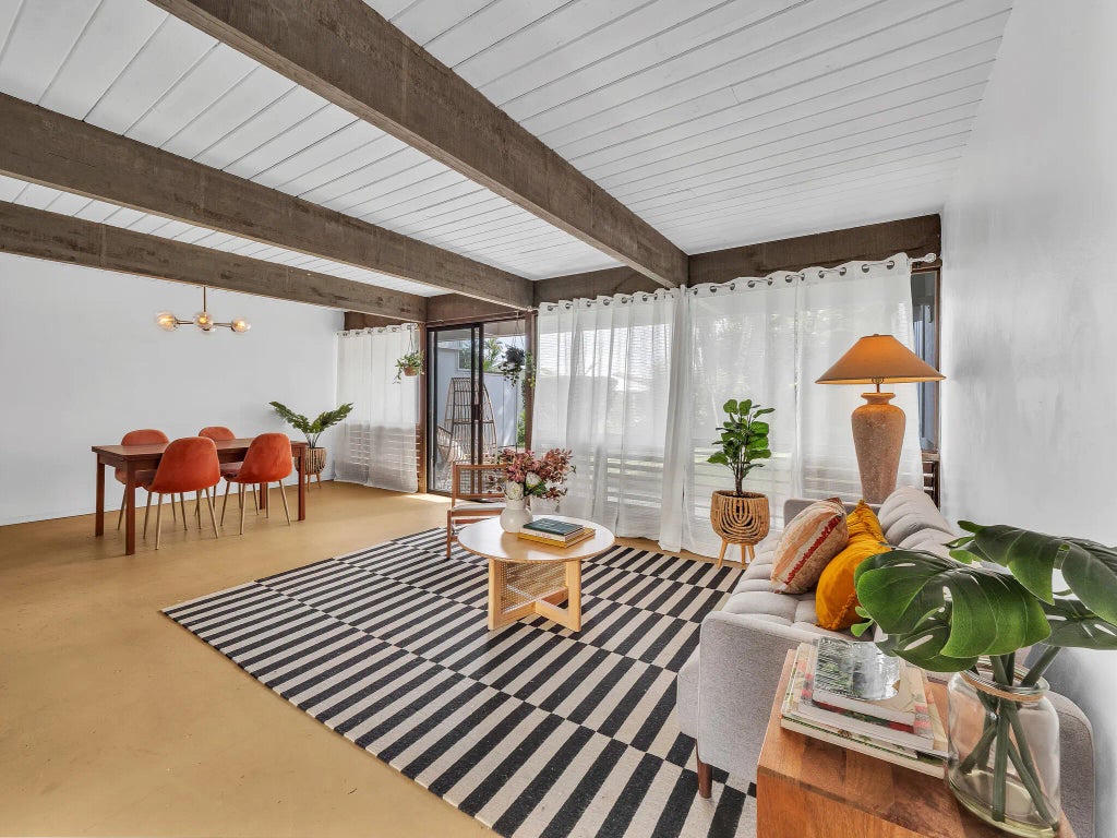 535 Kukuau St A302, Hilo