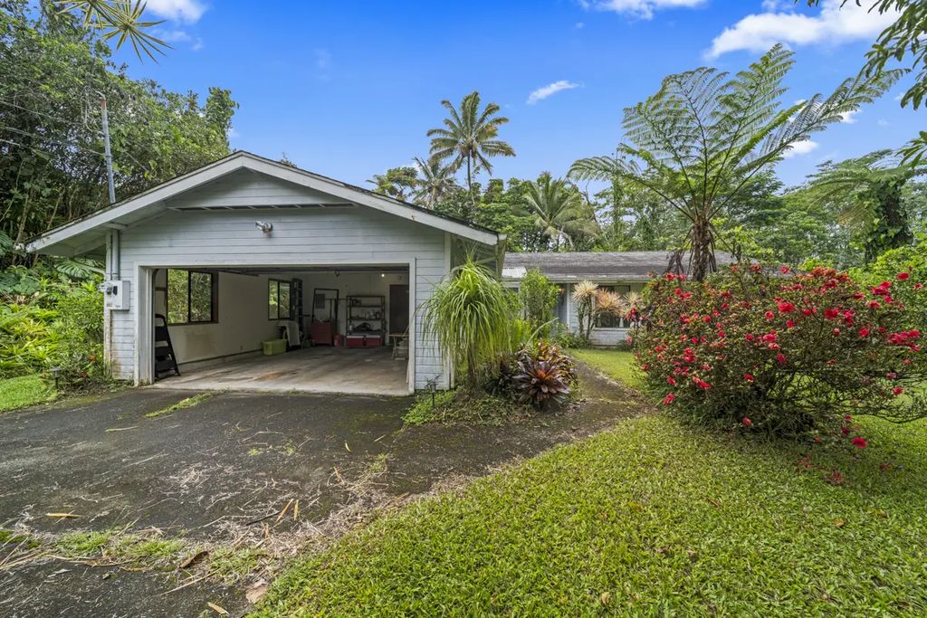15-2788 Kaku St, Pahoa