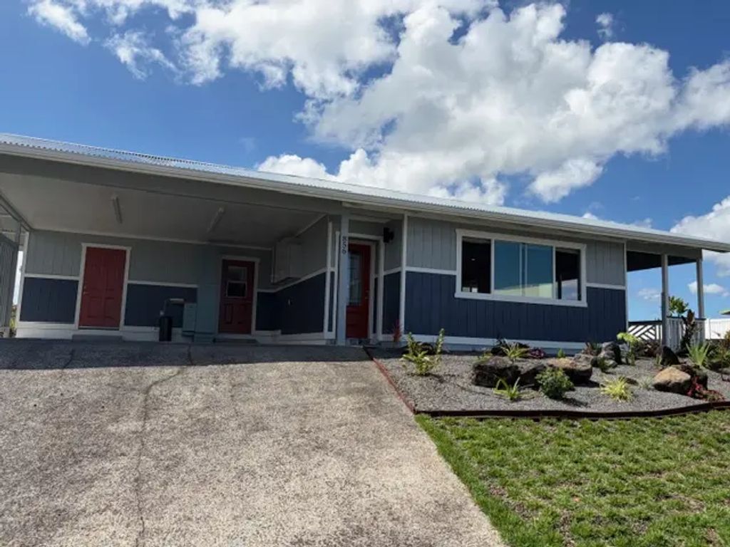856 Hoolala Pl, Hilo