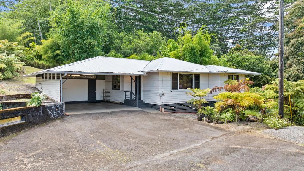 53 Ekaha St, Hilo