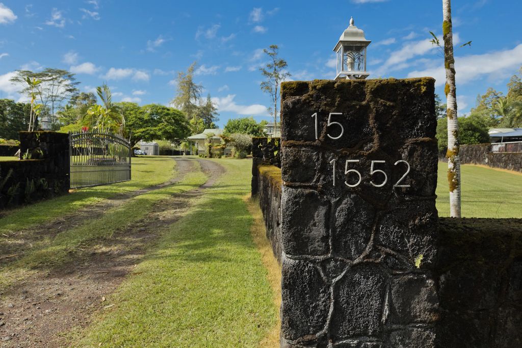 15-1552 26th Ave, Keaau