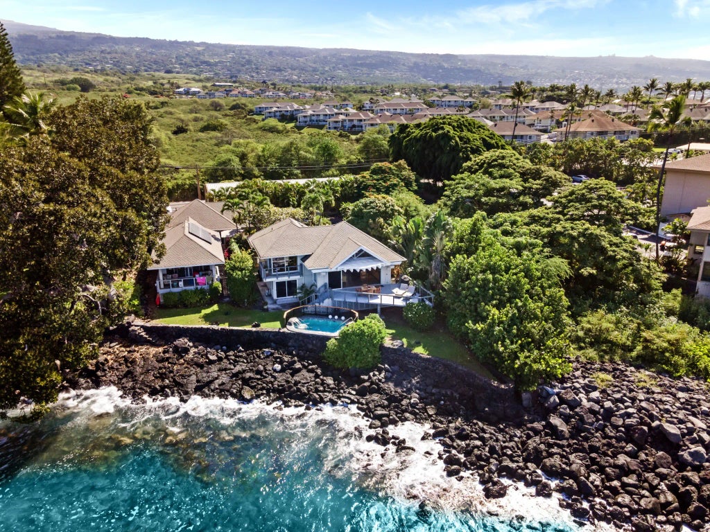 75-5990 Alii Drive, Kailua-Kona
