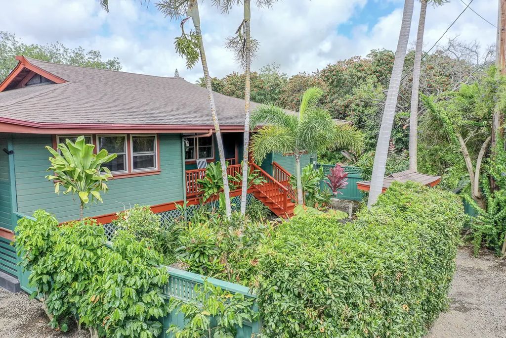 94-6506 Ahi Rd, Naalehu