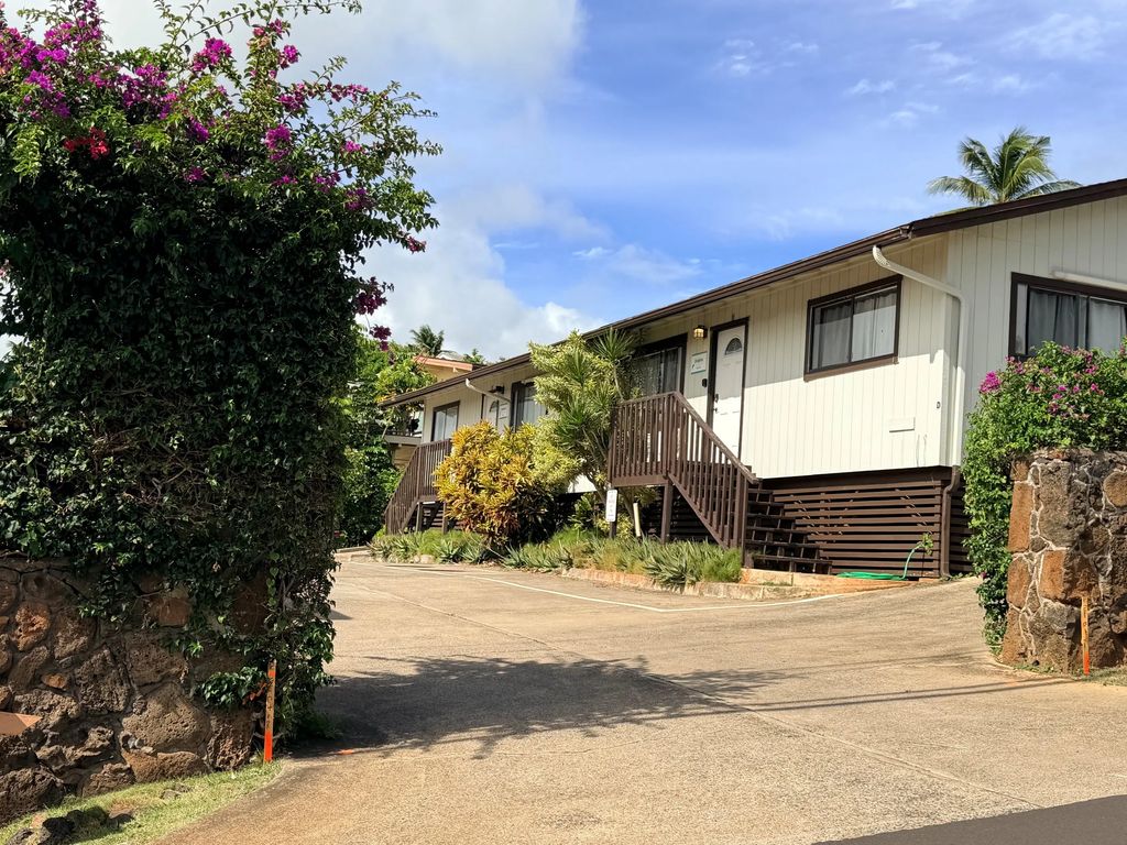 1780 Pee Rd 2 & 3, Koloa