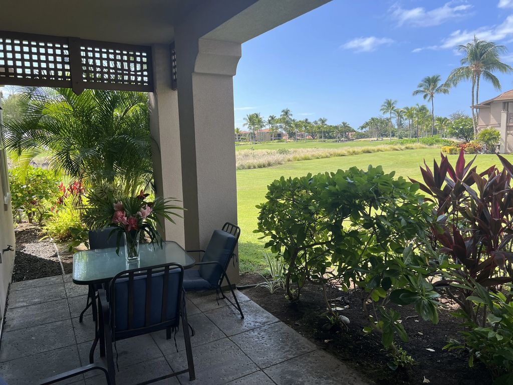 69-555 Waikoloa Beach Dr 805, Waikoloa